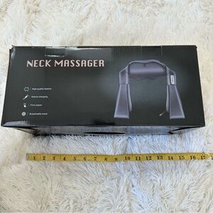 Aerlang Neck Shoulder Back Massager New in Box